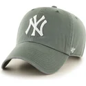 lippikset-kaareva-vihrea-saadettava-nauha-new-york-yankees-mlb-47-brand