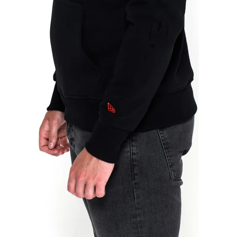 hupparit-hupullinen-musta-pullover-hoodie-tampa-bay-buccaneers-nfl-new-era