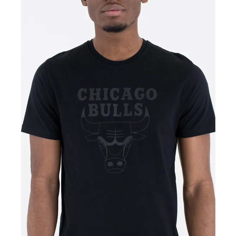 t-paidat-lyhythihainen-musta-chicago-bulls-nba-new-era