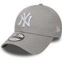 lippikset-kaareva-harmaa-saadettava-nauha-9forty-essential-new-york-yankees-mlb-new-era