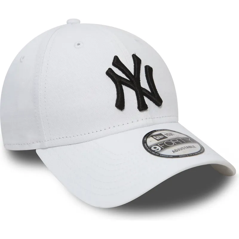 cap-kaareva-white-adjustable-strap-9forty-essential-new-york-yankees-mlb-new-era