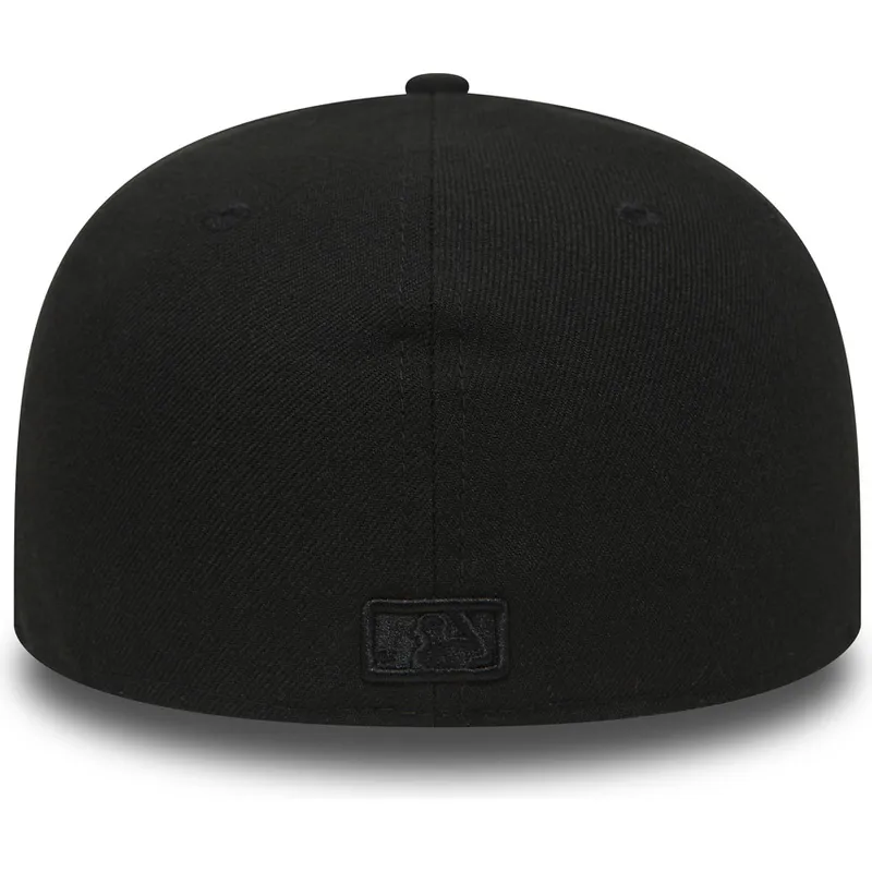 lippikset-littea-musta-istuva-59fifty-black-on-black-new-york-yankees-mlb-new-era