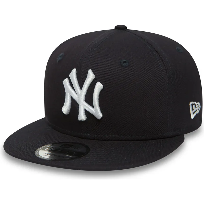 lippikset-littea-laivastonsininen-snapback-ajustable-9fifty-essential-new-york-yankees-mlb-new-era