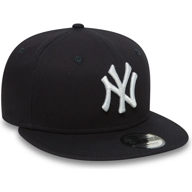 lippikset-littea-laivastonsininen-snapback-ajustable-9fifty-essential-new-york-yankees-mlb-new-era