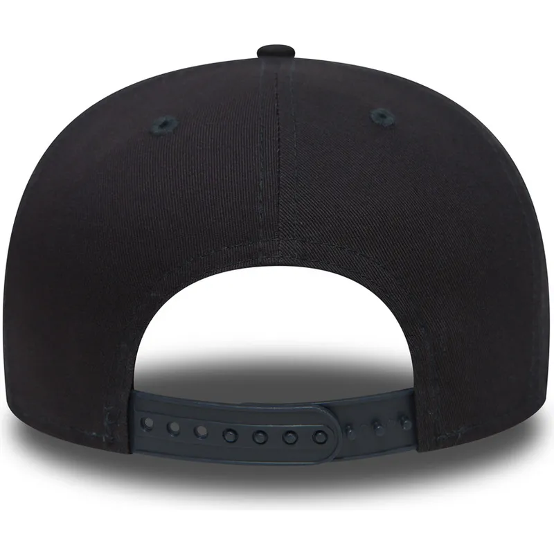 lippikset-littea-laivastonsininen-snapback-ajustable-9fifty-essential-new-york-yankees-mlb-new-era