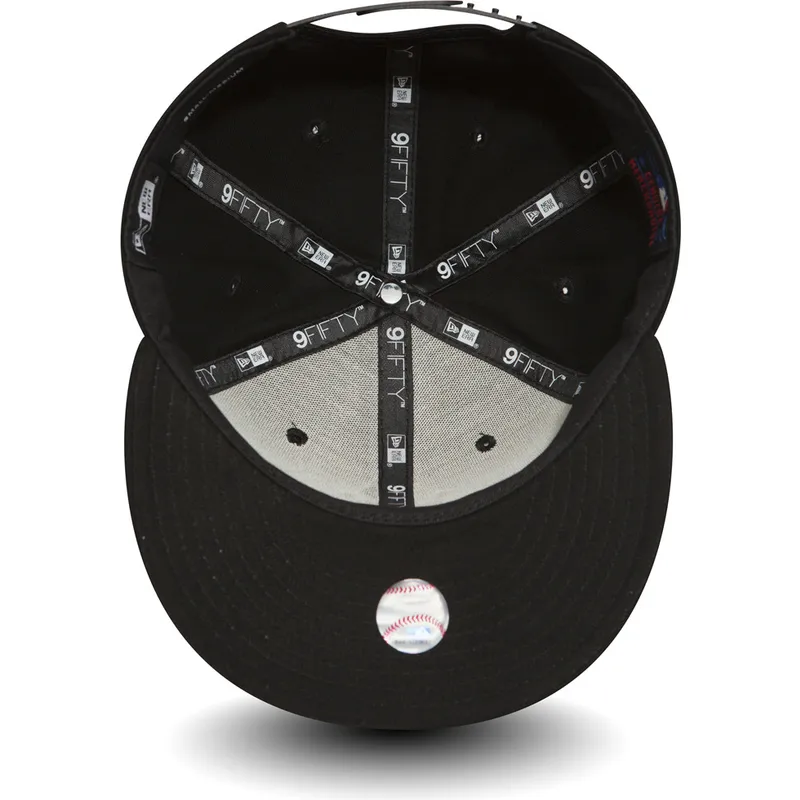 lippikset-littea-musta-snapback-ajustable-9fifty-white-on-black-new-york-yankees-mlb-new-era