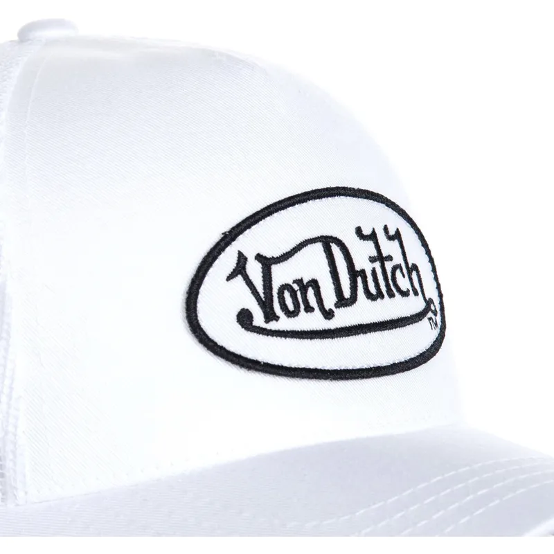 lippikset-kaareva-rekka-valkoinen-snapback-eva5-von-dutch