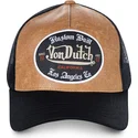 lippikset-kaareva-rekka-ruskea-snapback-grl-von-dutch