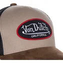 lippikset-kaareva-rekka-beige-snapback-suede-von-dutch