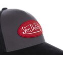 lippikset-kaareva-rekka-musta-snapback-suede2-von-dutch
