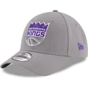 lippikset-kaareva-harmaa-saadettava-nauha-9forty-the-league-sacramento-kings-nba-new-era