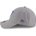 lippikset-kaareva-harmaa-saadettava-nauha-9forty-the-league-sacramento-kings-nba-new-era