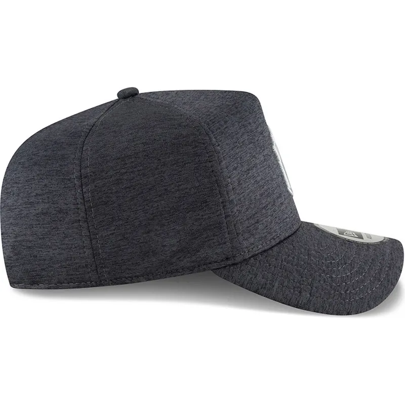 lippikset-kaareva-musta-snapback-9forty-dry-switch-a-frame-new-york-yankees-mlb-new-era
