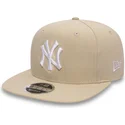 lippikset-littea-vaaleanpunainen-snapback-9fifty-lightweight-essential-new-york-yankees-mlb-new-era