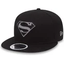 lippikset-littea-musta-snapback-lapsille-9fifty-reflect-superman-warner-bros-new-era