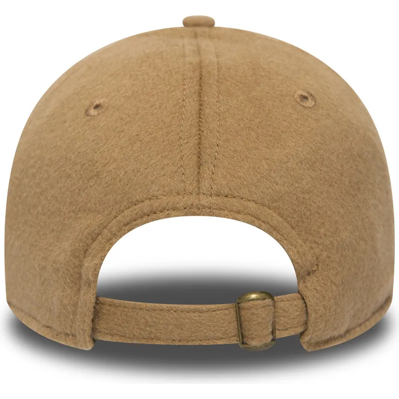 lippikset-kaareva-ruskea-saadettava-nauha-9forty-camel-hair-new-era