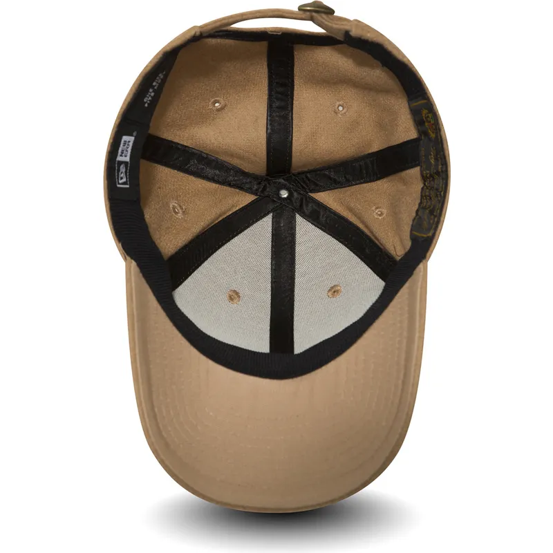 lippikset-kaareva-ruskea-saadettava-nauha-9forty-camel-hair-new-era