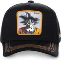 lippikset-kaareva-musta-snapback-gokc-son-goku-dragon-ball-capslab
