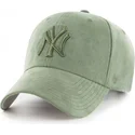 lippikset-kaareva-vihrea-saadettava-nauha-new-york-yankees-mlb-47-brand