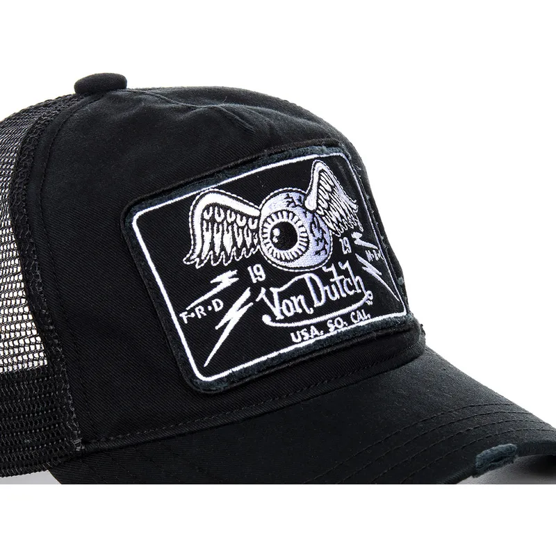 lippikset-kaareva-rekka-musta-snapback-truck07-von-dutch
