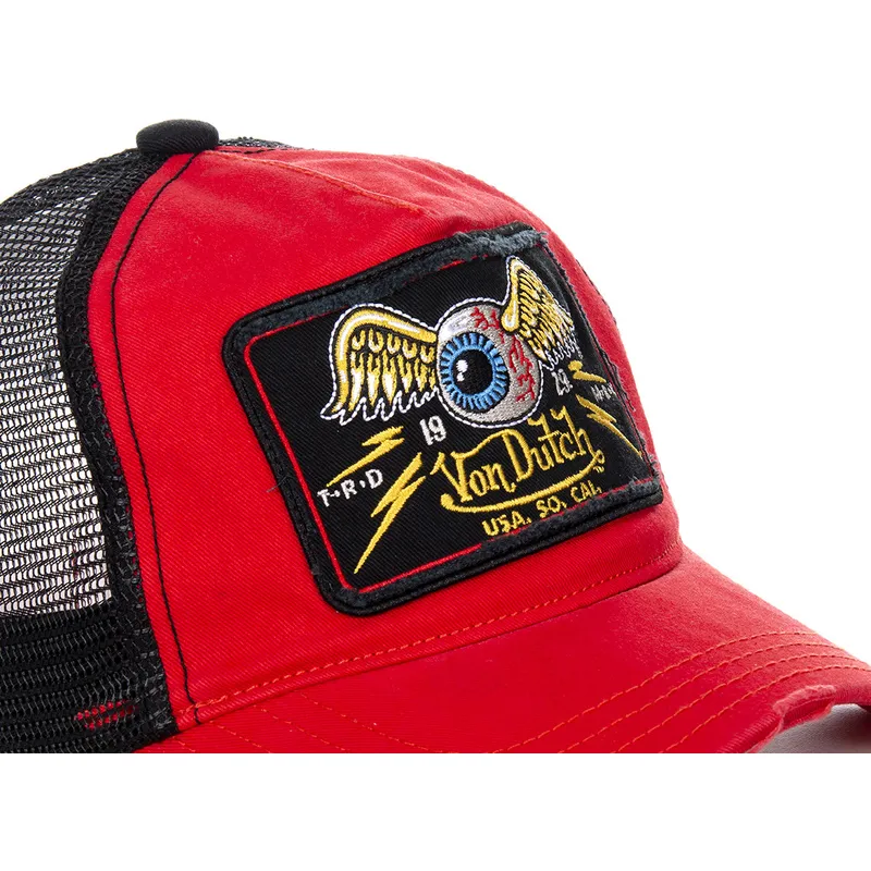 lippikset-kaareva-rekka-punainen-snapback-truck05-von-dutch