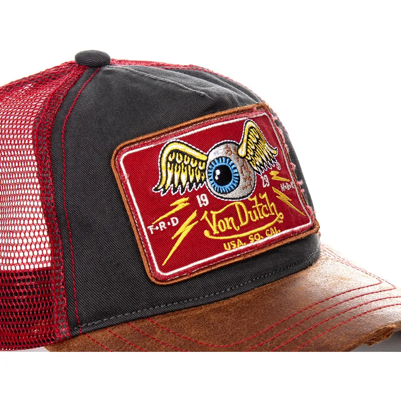 lippikset-kaareva-rekka-musta-snapback-truck04-von-dutch