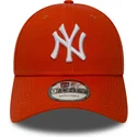 lippikset-kaareva-oranssi-saadettava-nauha-9forty-essential-new-york-yankees-mlb-new-era
