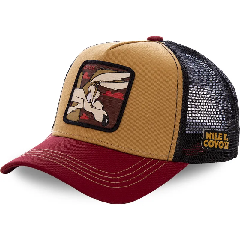 lippikset-kaareva-rekka-ruskea-snapback-coy2-kojootti-looney-tunes-capslab