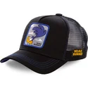 lippikset-kaareva-rekka-musta-snapback-roa1-maantiekiitaja-looney-tunes-capslab