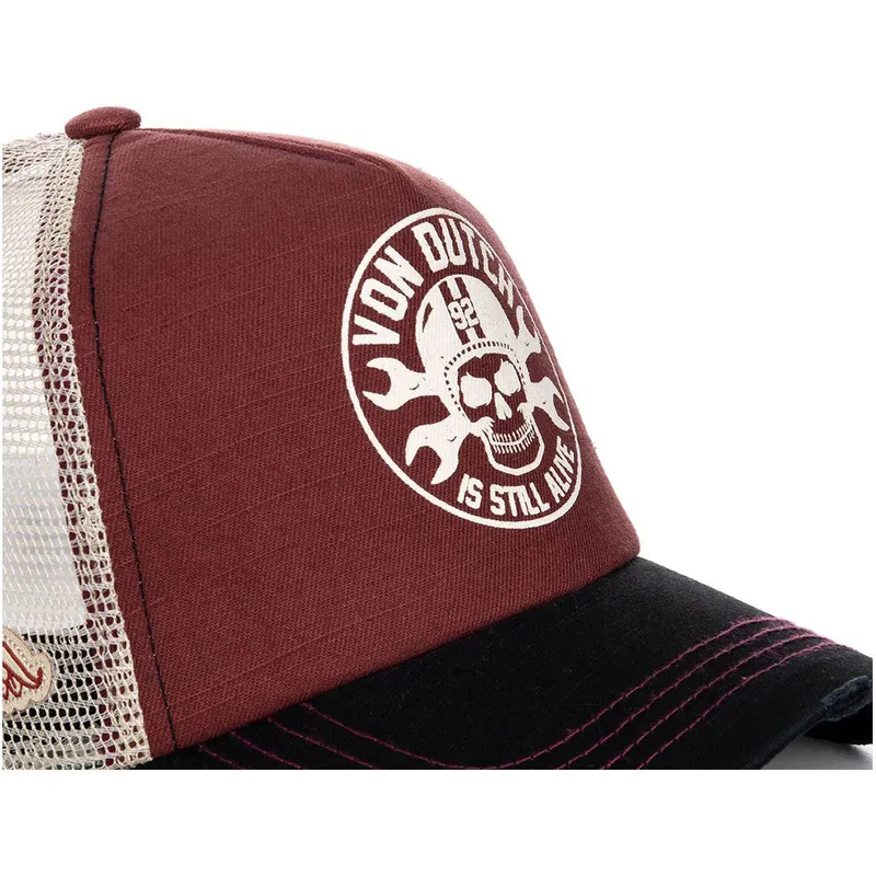 lippikset-kaareva-rekka-punainen-snapback-bor-von-dutch
