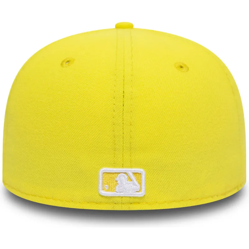 lippikset-littea-keltainen-istuva-59fifty-essential-new-york-yankees-mlb-new-era