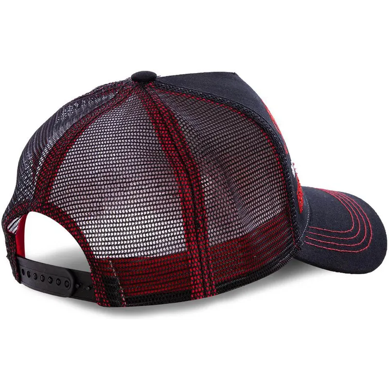 lippikset-kaareva-rekka-musta-snapback-mcqbla-von-dutch