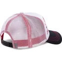 lippikset-kaareva-rekka-valkoinen-snapback-mcqred-von-dutch