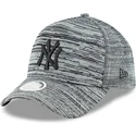 lippikset-kaareva-harmaa-snapback-ajustable-9forty-engineered-fit-new-york-yankees-mlb-new-era