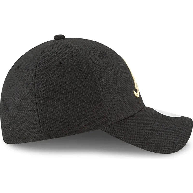 lippikset-kaareva-musta-saadettava-nauha-9forty-sport-atlanta-braves-mlb-new-era