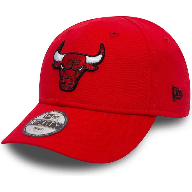 lippikset-kaareva-punainen-saadettava-nauha-lapsille-9forty-essential-chicago-bulls-nba-new-era lippikset-kaareva-punainen-saadettava-nauha-lapsille-9forty-essential-chicago-bulls-nba-new-era