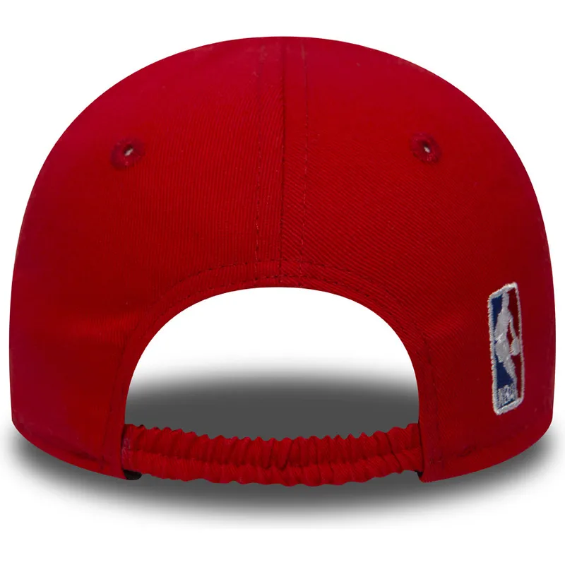 lippikset-kaareva-punainen-saadettava-nauha-lapsille-9forty-essential-chicago-bulls-nba-new-era lippikset-kaareva-punainen-saadettava-nauha-lapsille-9forty-essential-chicago-bulls-nba-new-era