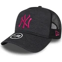 lippikset-kaareva-rekka-harmaa-snapback-9forty-essential-jersey-new-york-yankees-mlb-new-era
