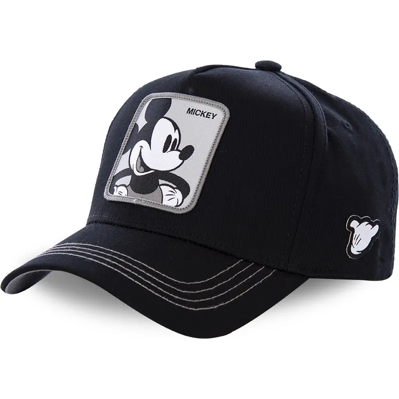 lippikset-kaareva-musta-snapback-mic3-mickey-mouse-disney-capslab