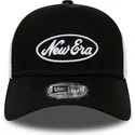 lippikset-kaareva-rekka-musta-snapback-oval-script-a-frame-new-era