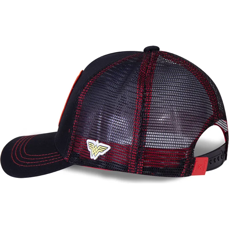 lippikset-kaareva-rekka-musta-snapback-won2-wonder-woman-dc-comics-capslab