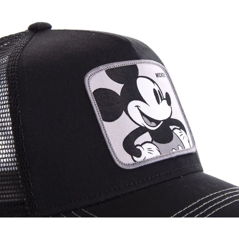 lippikset-kaareva-rekka-musta-snapback-mic5-mickey-mouse-disney-capslab