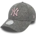 lippikset-kaareva-harmaa-saadettava-nauha-rosa-9forty-tech-jersey-new-york-yankees-mlb-new-era