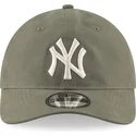 lippikset-kaareva-vihrea-saadettava-nauha-9twenty-nylon-packable-new-york-yankees-mlb-new-era