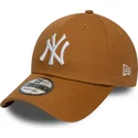 lippikset-kaareva-ruskea-saadettava-nauha-trigo-9forty-league-essential-new-york-yankees-mlb-new-era