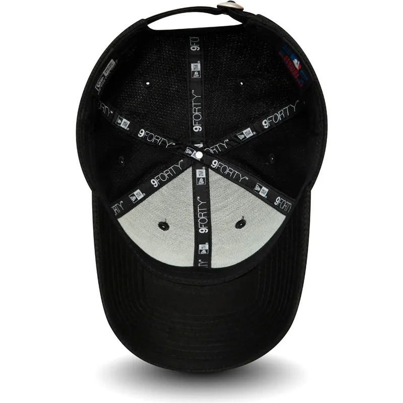 lippikset-kaareva-musta-saadettava-nauha-9forty-diamond-era-essential-boston-red-sox-mlb-new-era