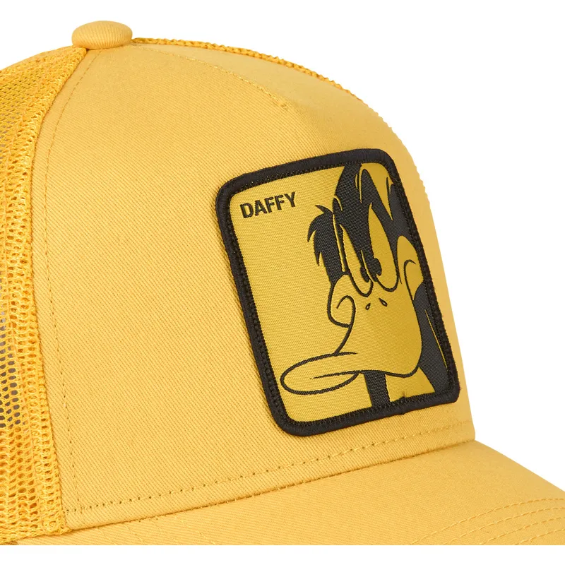 lippikset-kaareva-rekka-keltainen-snapback-loo-duf1-tupu-ankka-looney-tunes-capslab