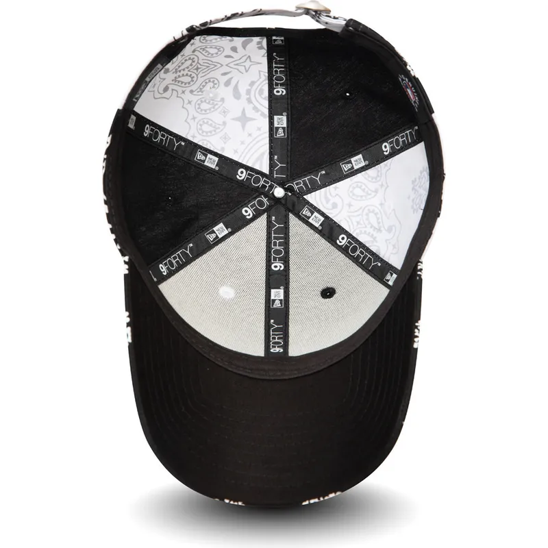 lippikset-kaareva-musta-saadettava-nauha-9forty-paisley-print-new-york-yankees-mlb-new-era