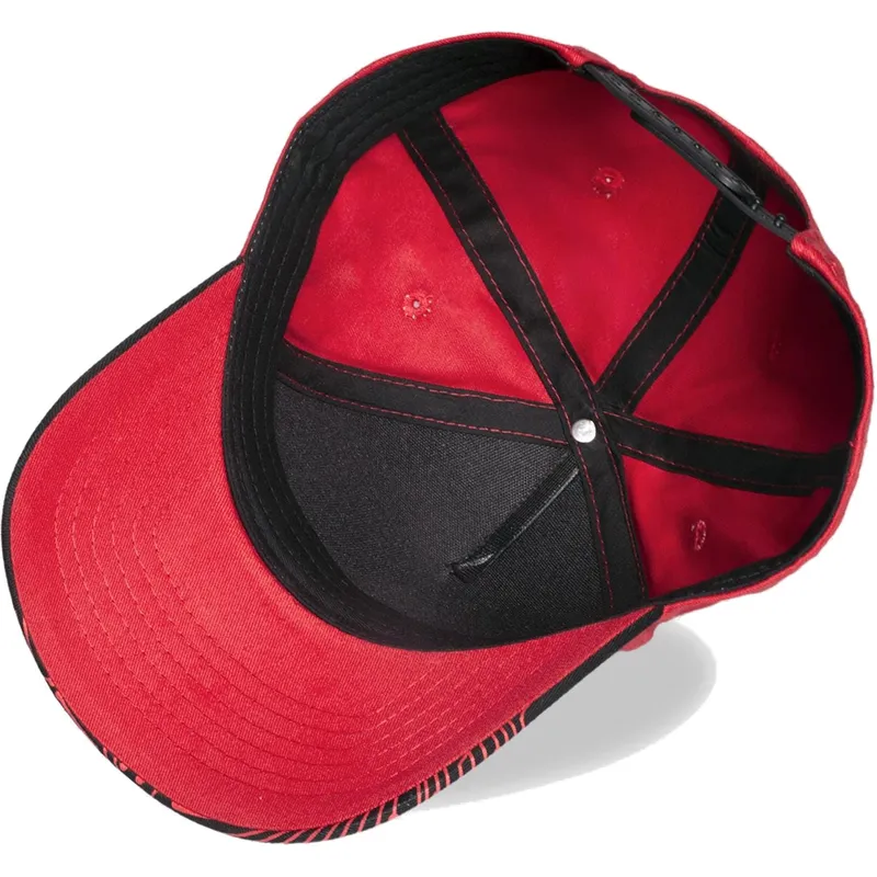 lippikset-kaareva-punainen-snapback-no-way-home-difuzed