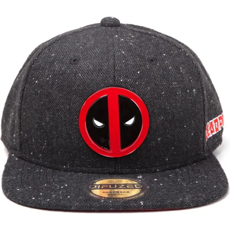 lippikset-littea-musta-snapback-metal-badge-difuzed